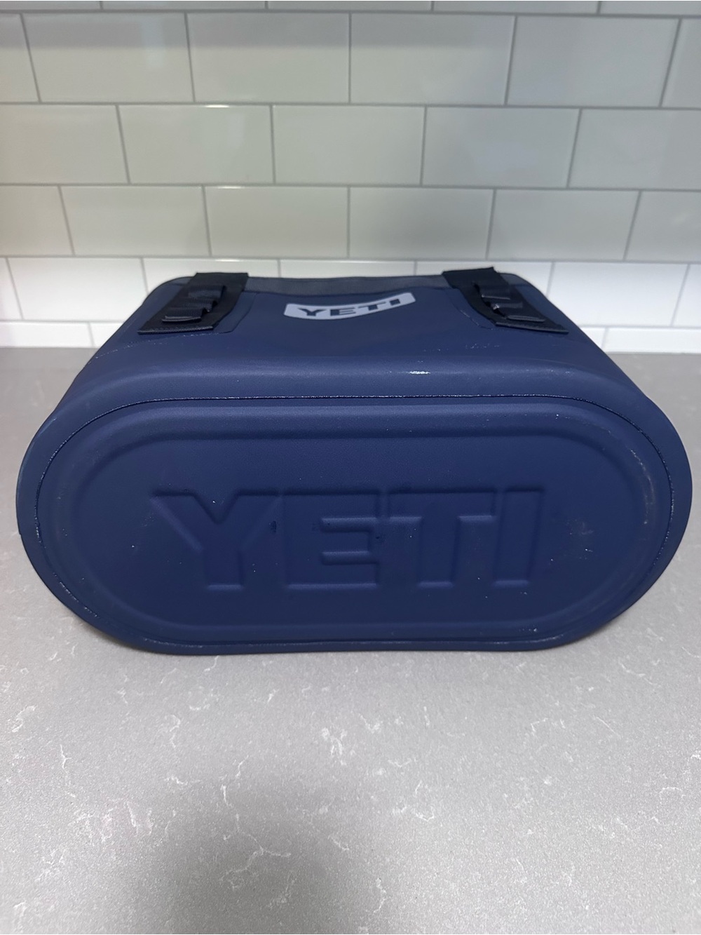 Yeti Camino 20 Classic Navy - Picture 6 of 6